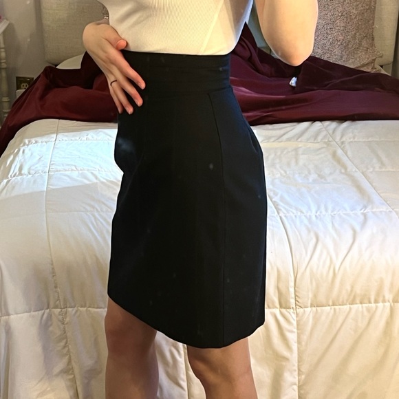 Vintage Black Pencil Skirt - Picture 2 of 10